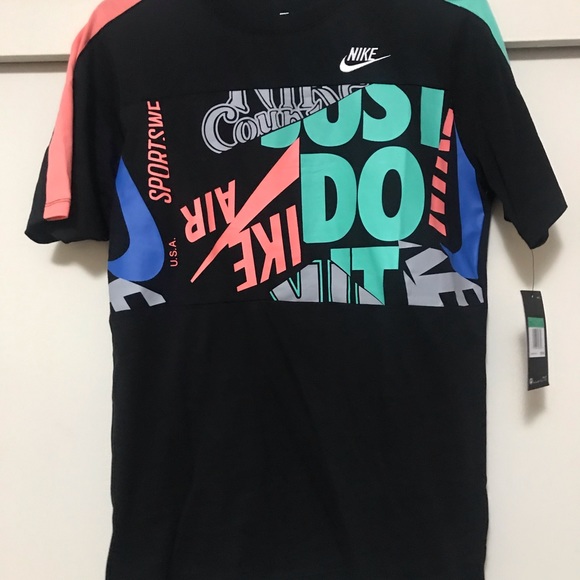 Boy youth XL NIKE T-Shirt - Picture 3 of 3